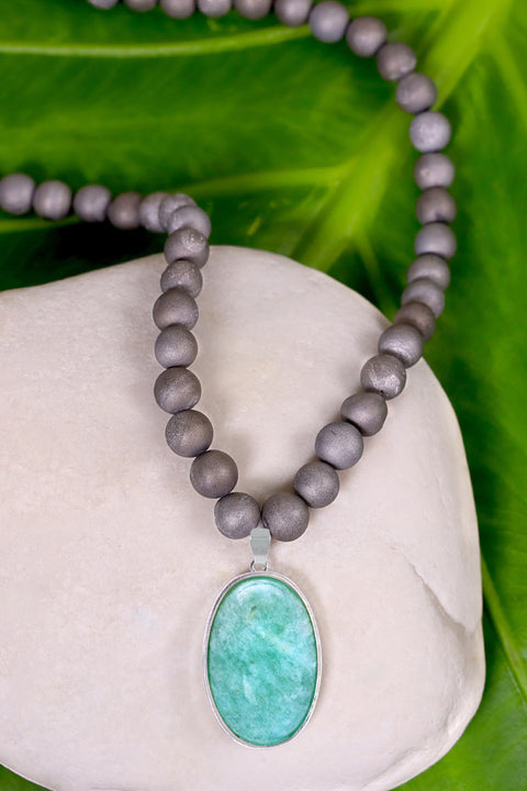 Gray Druzy Quartz Beads Necklace With Amazonite Pendant - SF