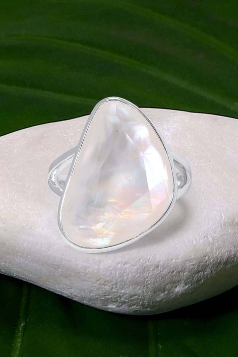 Mother Of Pearl Statement Ring - SF