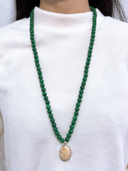 Malachite Beads Necklace With Lily Fossil Pendant - SF