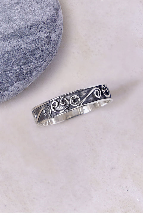 Sterling Silver Scroll Pattern Band Ring - SS