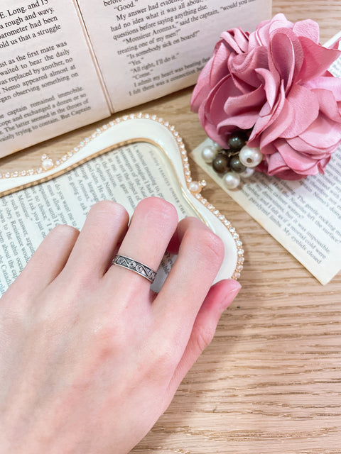Sterling Silver Wave Pattern Band Ring - SS