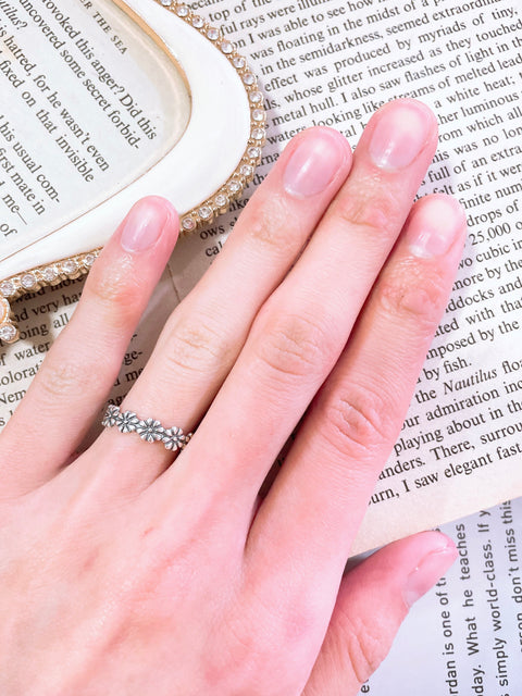 Sterling Silver Daisy Ring - SS