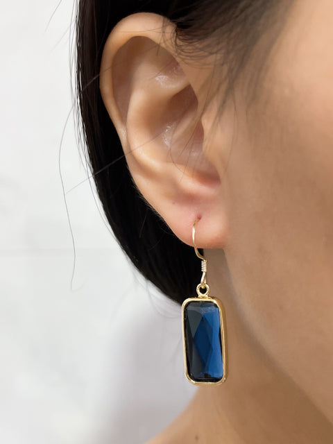 London Blue Crystal Rectangle Earrings In Gold - GF
