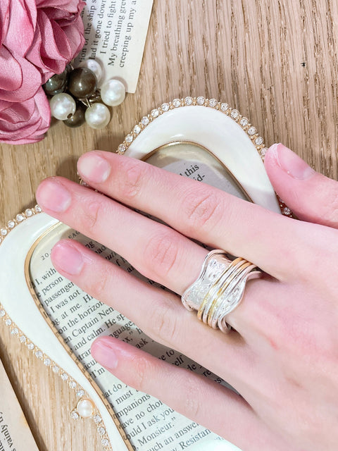 Two-Tone Wave Spinner Ring - SF