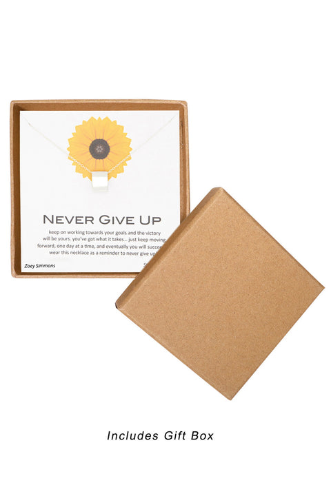 'Never Give Up' Boxed Charm Necklace - SF